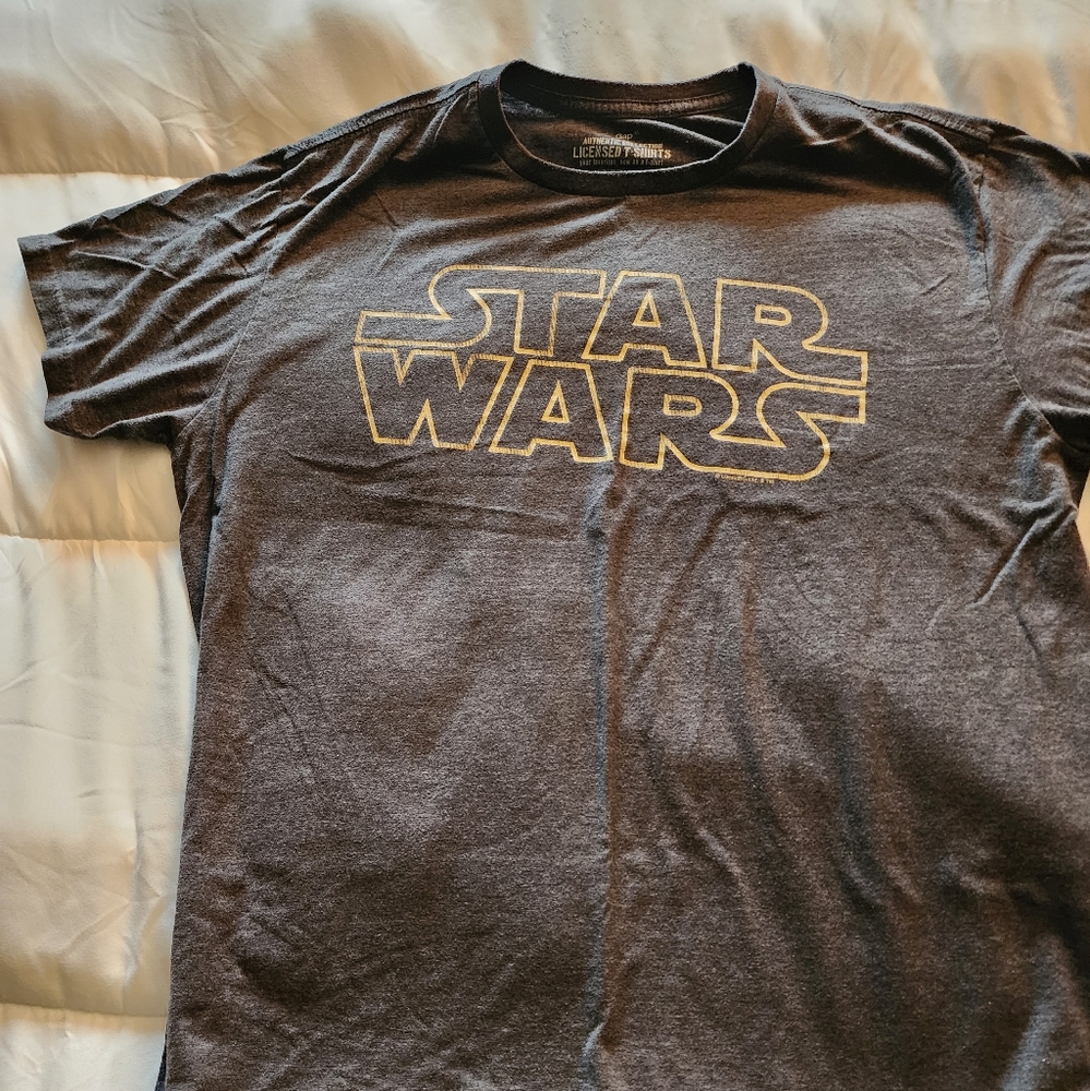 Mens XLarge Gap Star Wars t-shirt